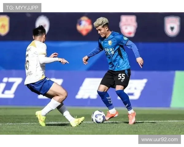 大连鲲城准入再起风波被举报拖欠绩效与冲甲奖金引关注中国足球